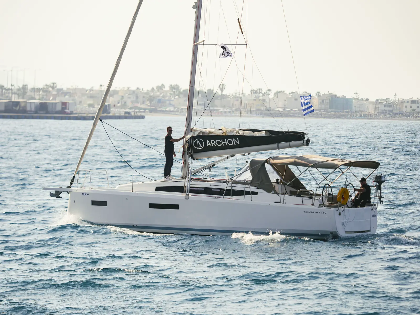 Albion, Main image