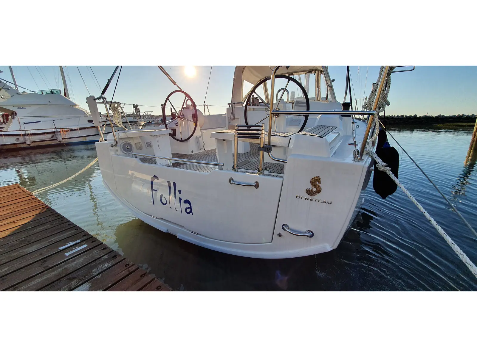 Follia, Main image
