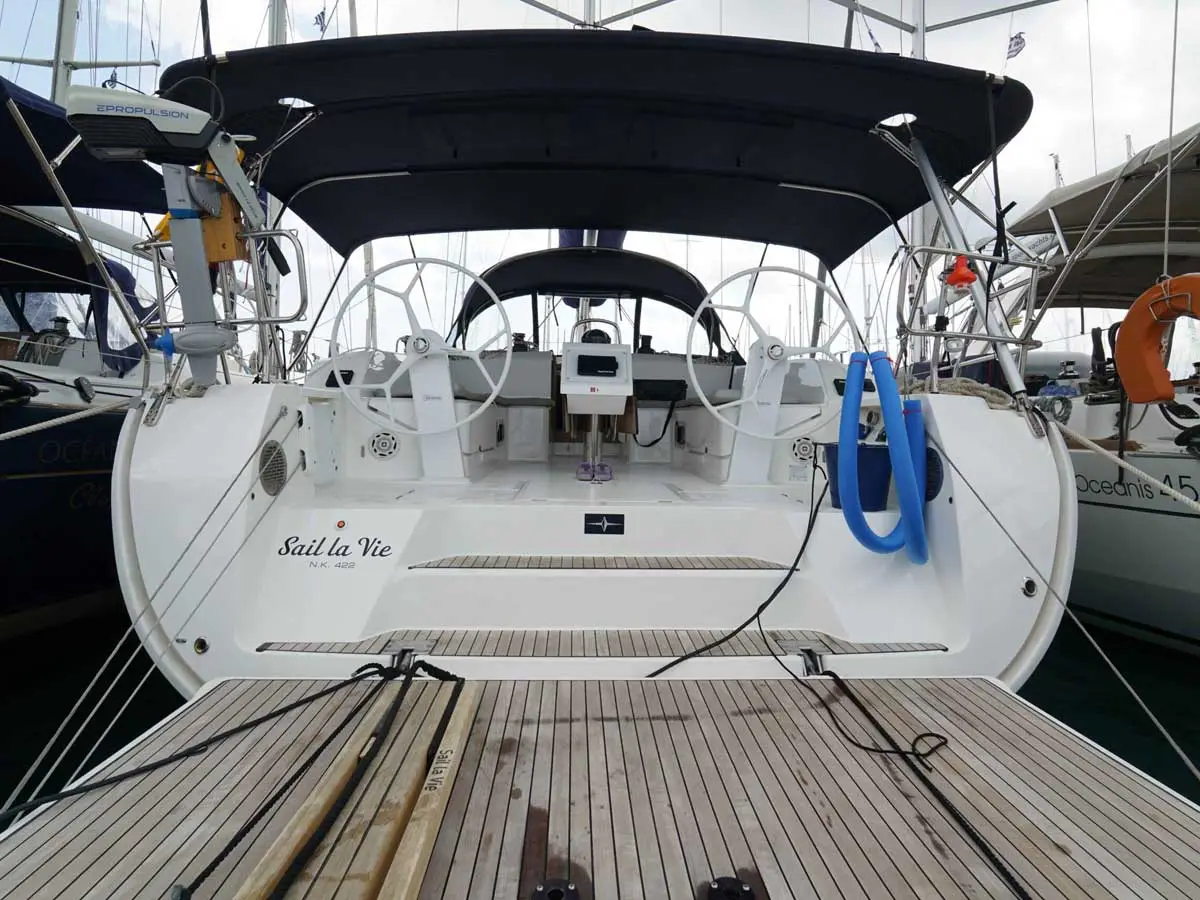 Sail la Vie, Main image
