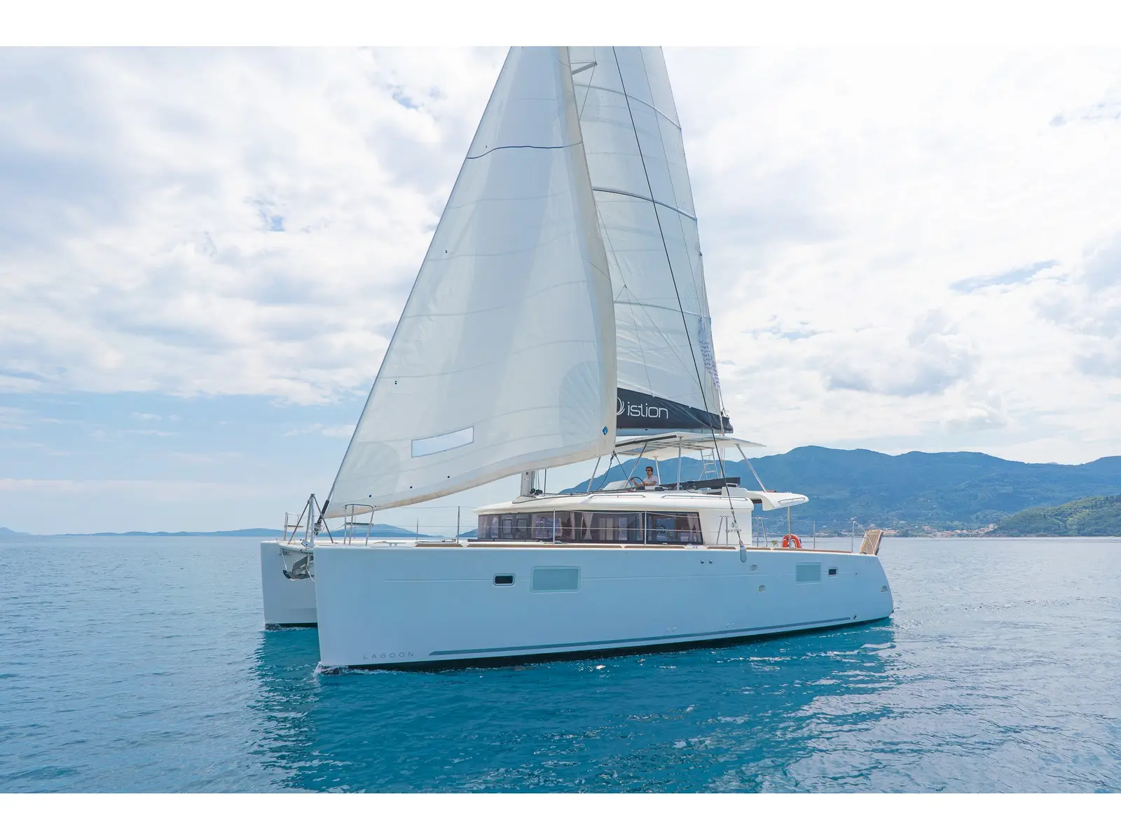Kon-Tiki, Main image