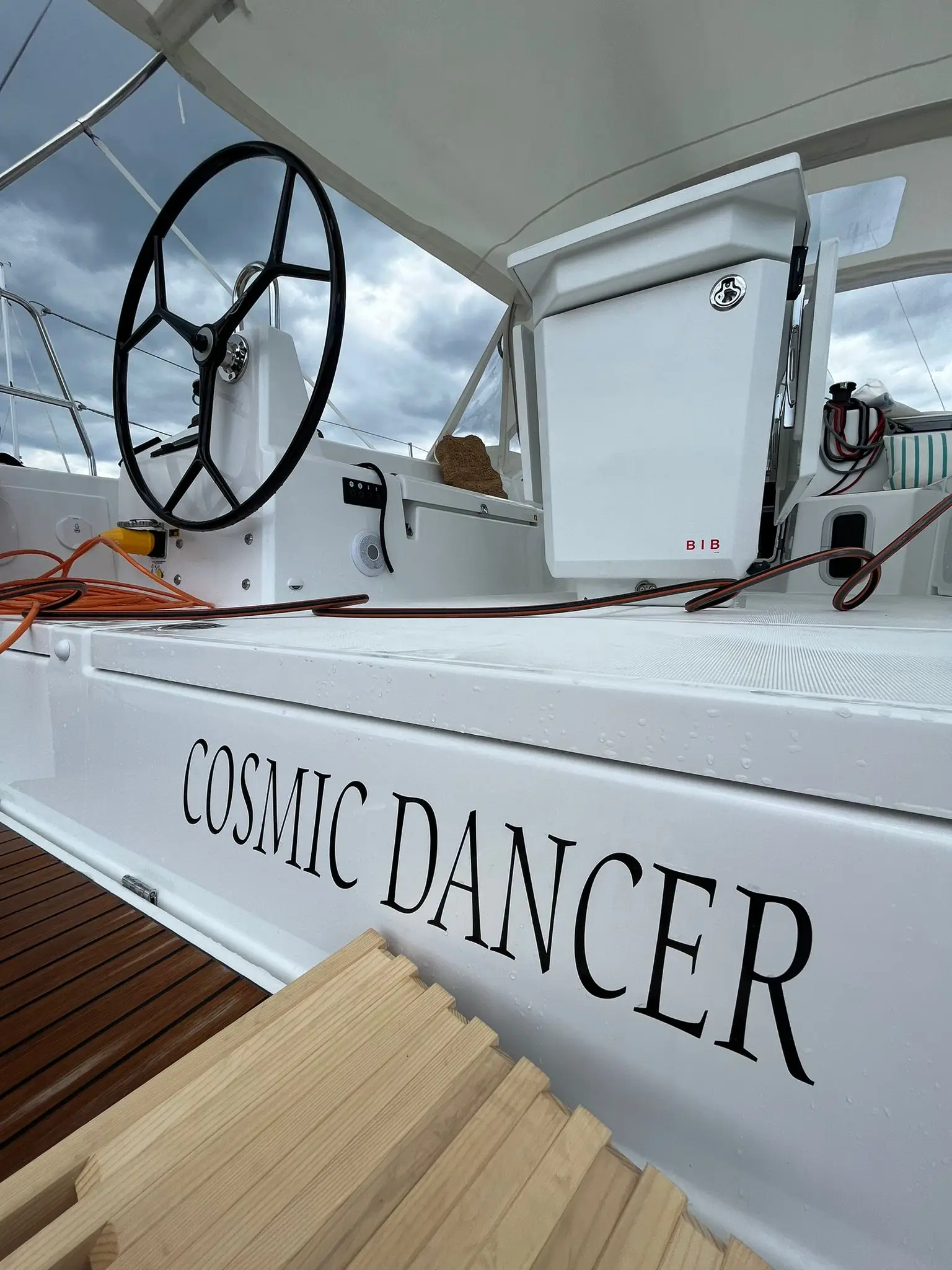 COSMIC DANCER, photograph 4