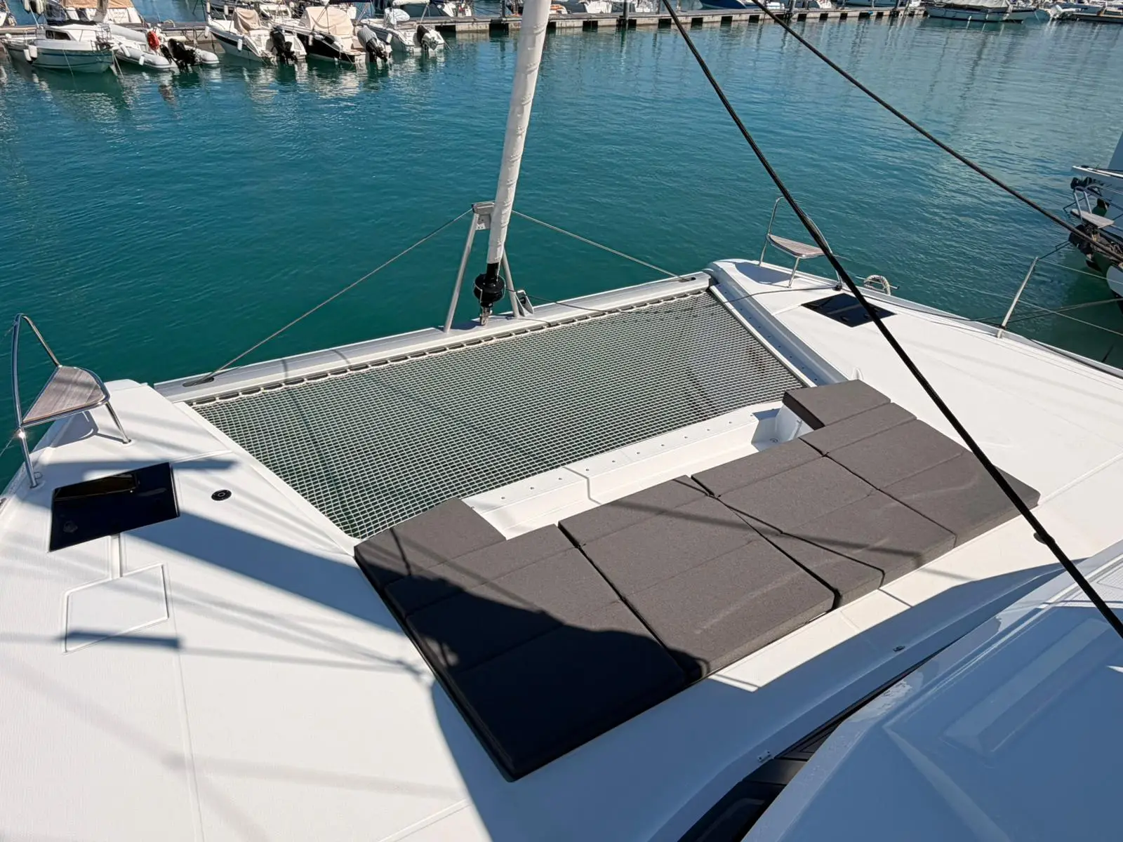 BLU DOLPHIN, photograph 32
