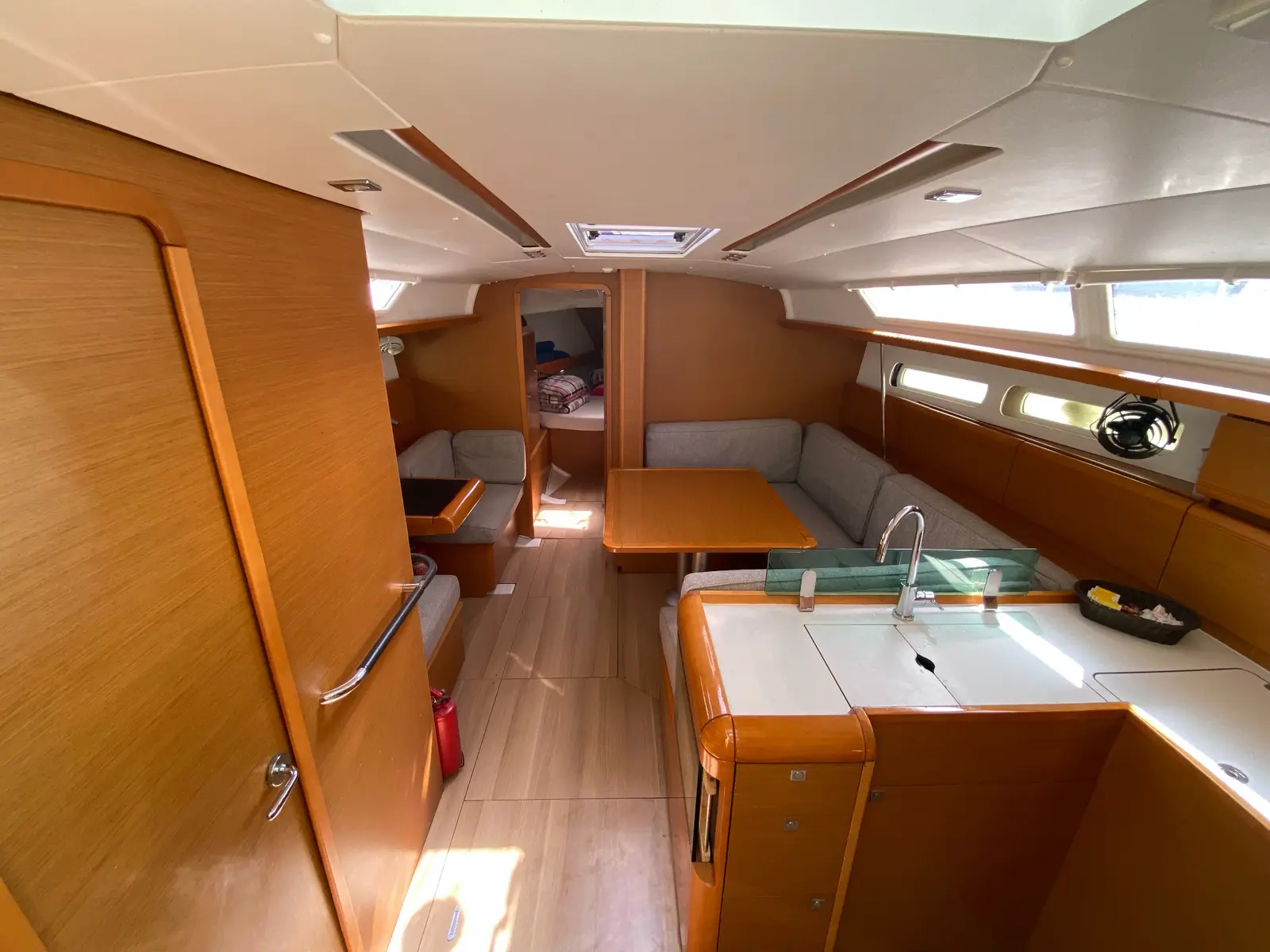 Malea, Interior image