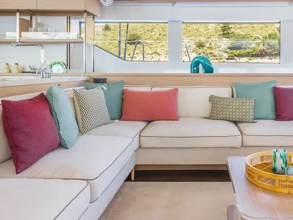 Montecristo (PTP) - FIRST CLASS , Interior image