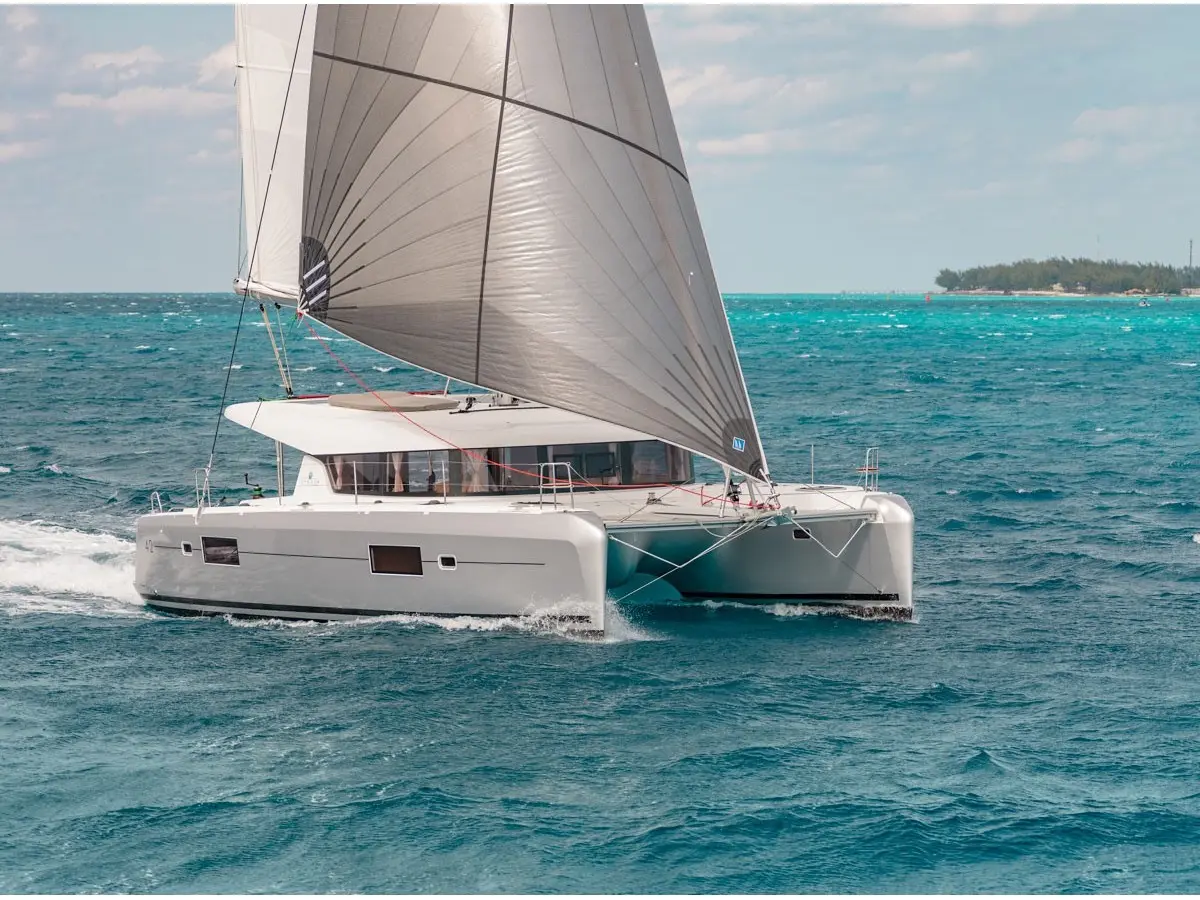 Sharanda, Lagoon 42