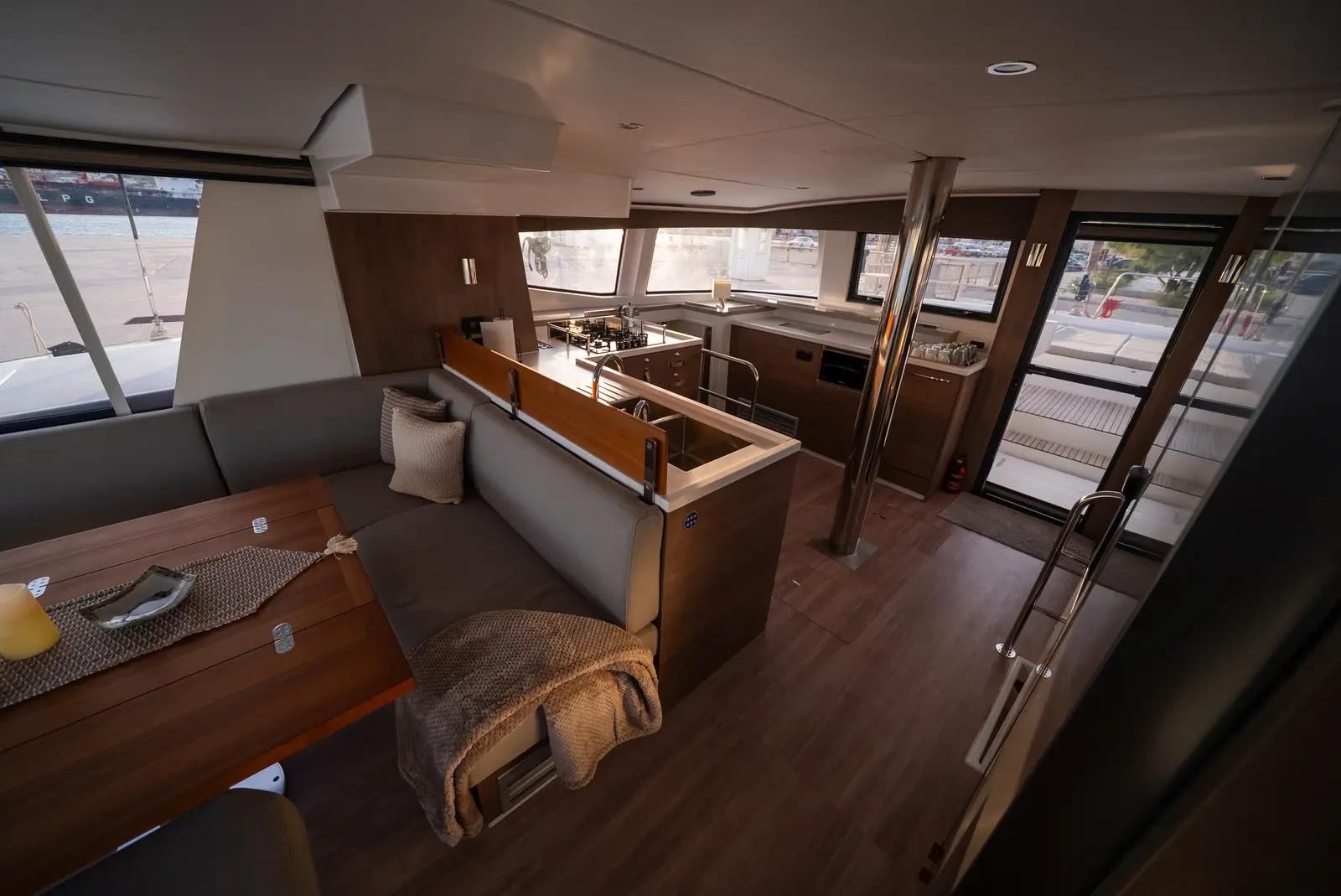 Second Wind - Skippered, photograph 7