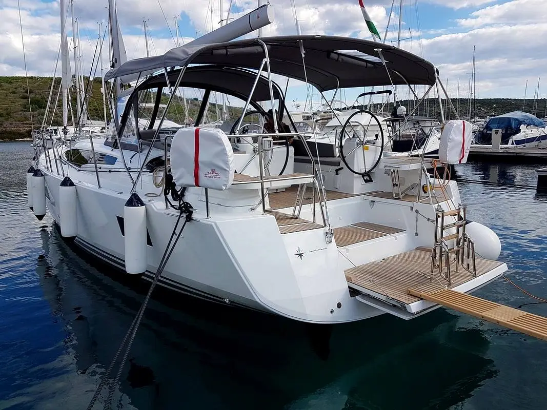 BLUE DREAM, Jeanneau 54
