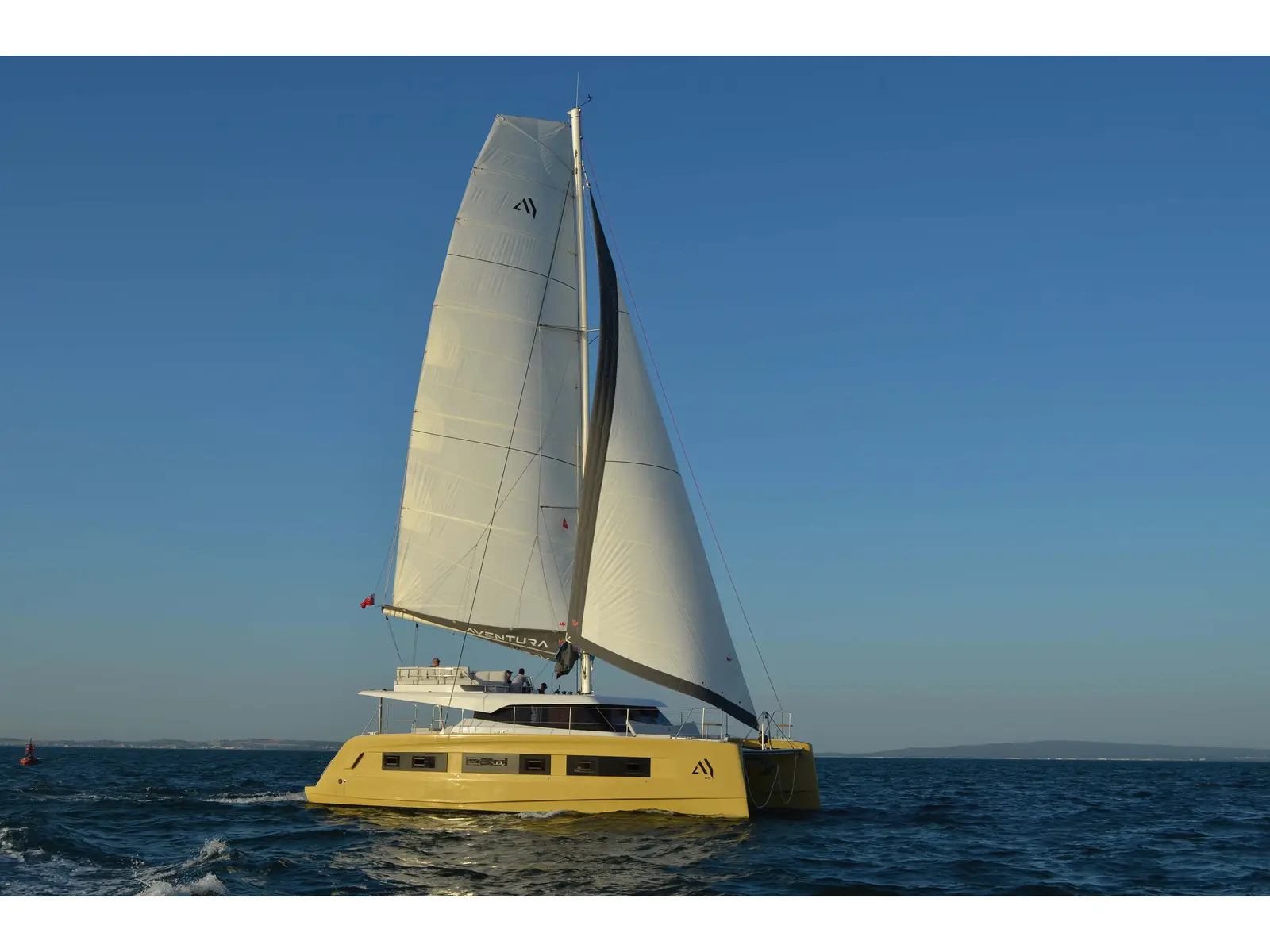 Carlota I, Main image