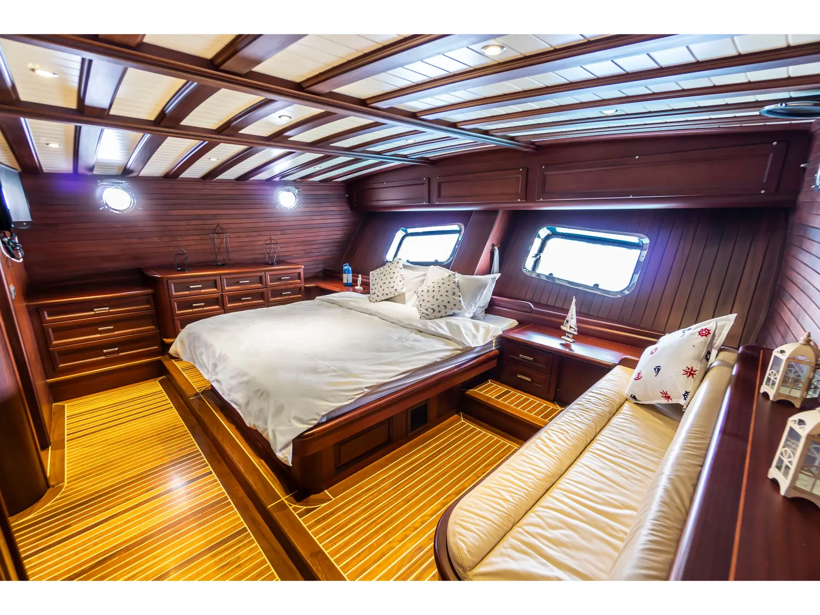 Carpe Diem XI, Plan image