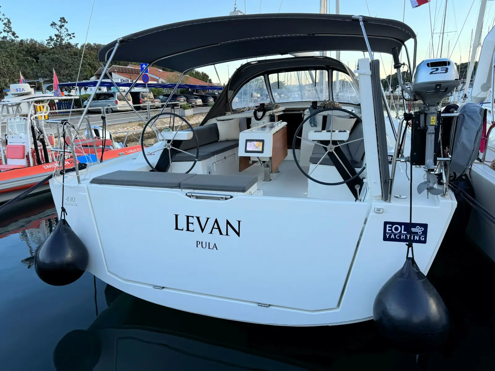 Levan, photograph 12