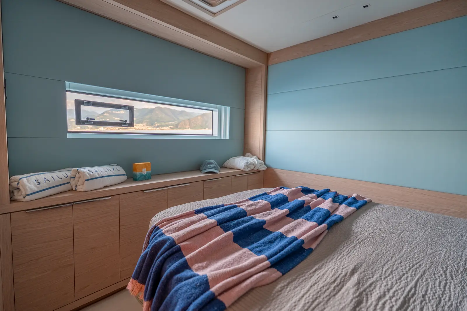 SAILUXE - Gloria, Cabin