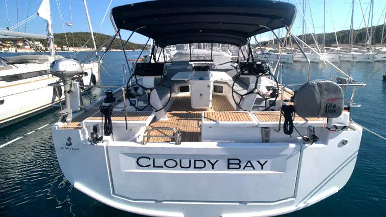 Cloudy Bay, photograph 21