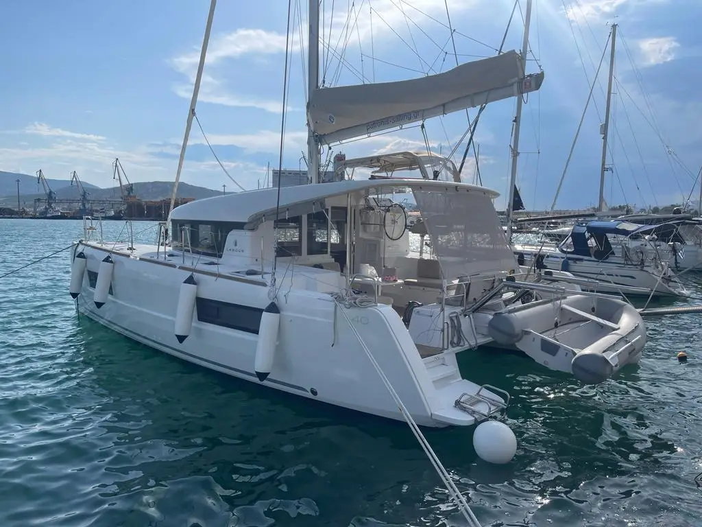 Nina (A/C, Gen 10KWA, watermaker, electric winch), foto 5