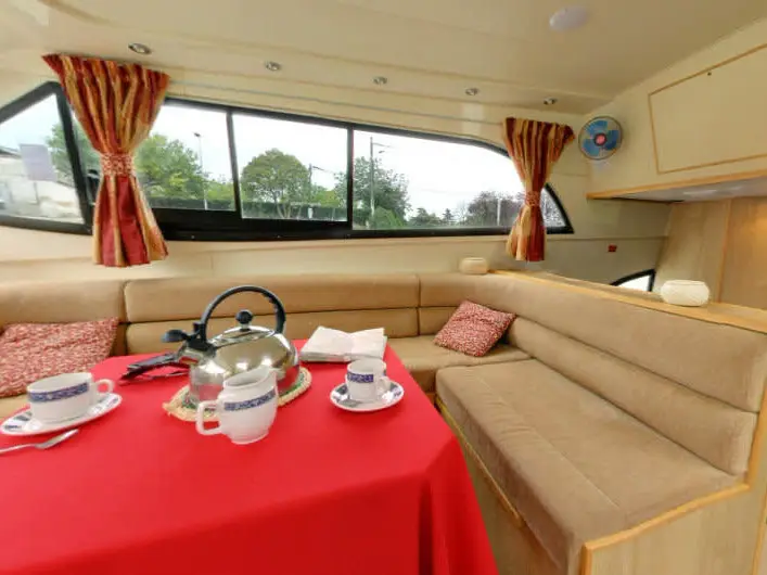 Mystique - Comfort Plus 7, Interior image