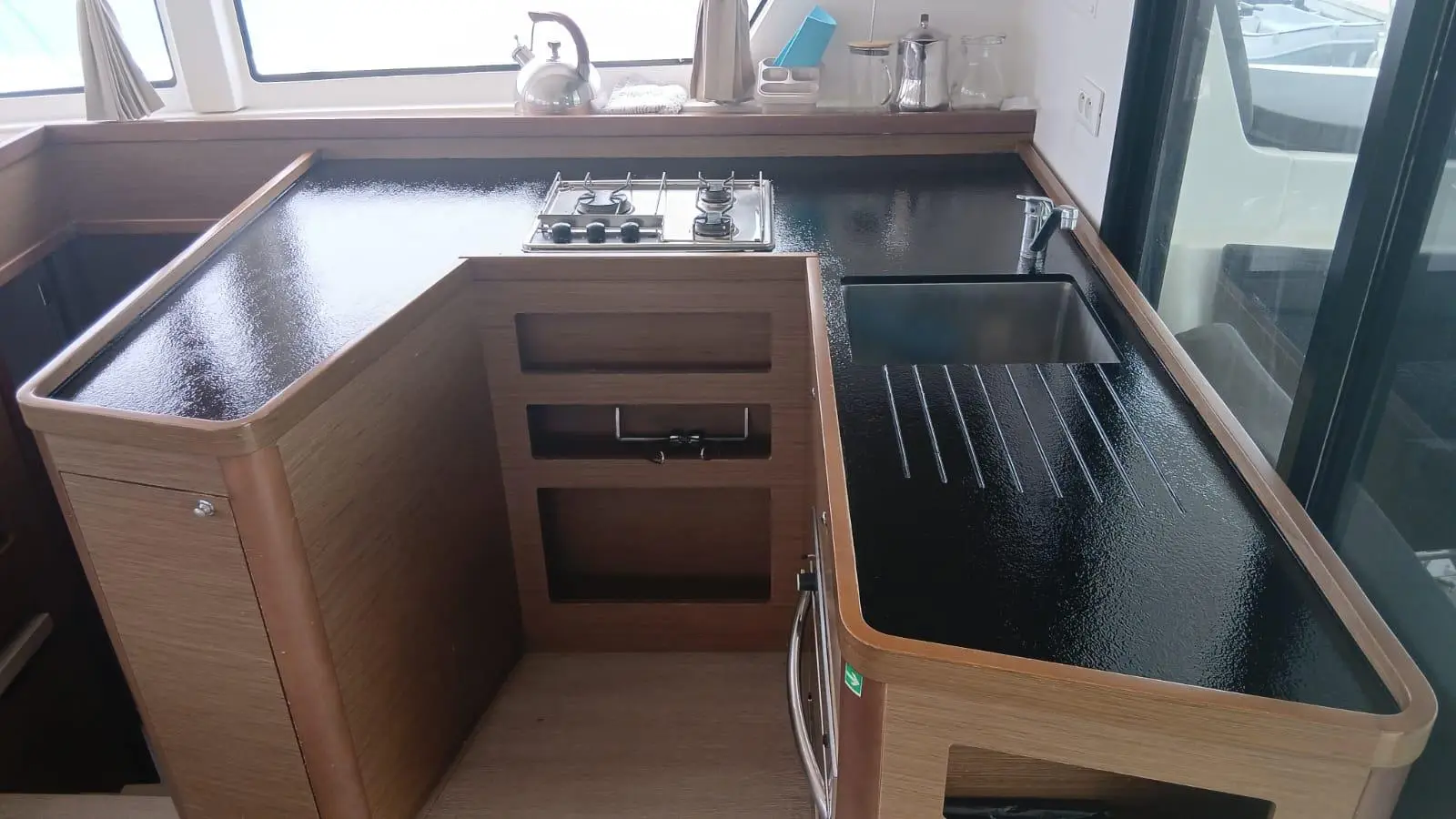 Utopia, Galley image