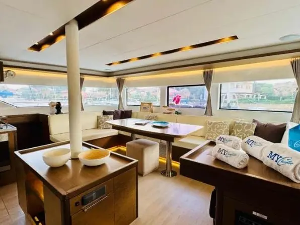 THOR, Interior image