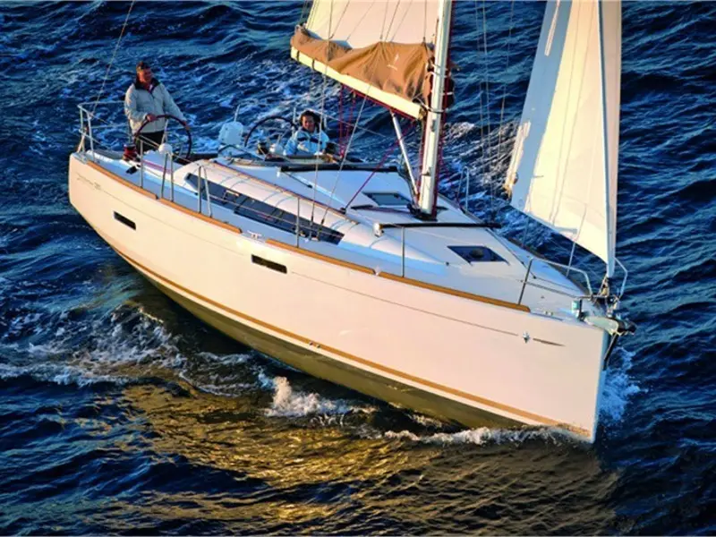 Dakiri, Sun Odyssey 389