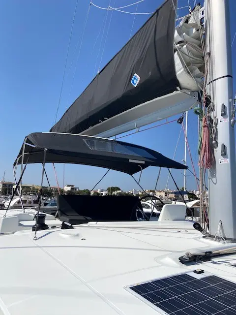 Star of the Seas IV, Bimini + Sail