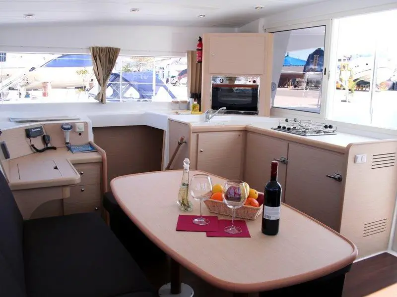 Christina, Interior image