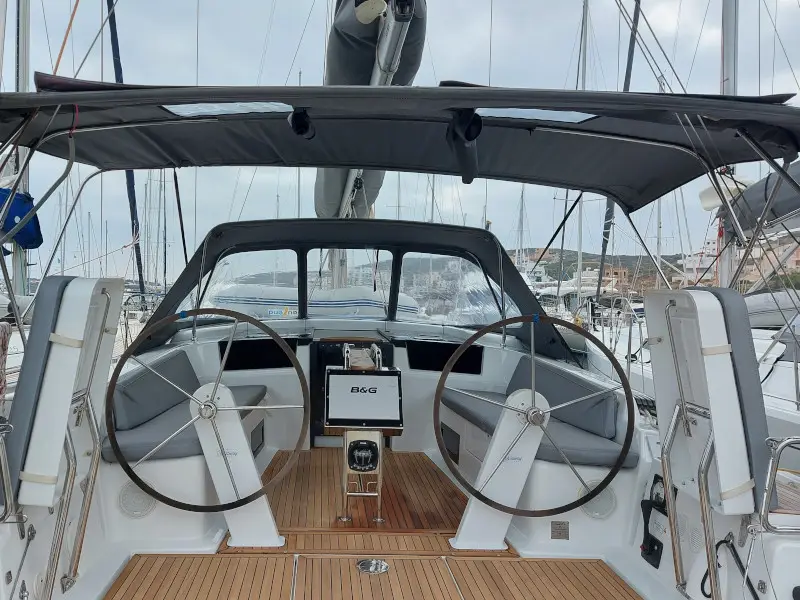 Polynoe, Hanse 418