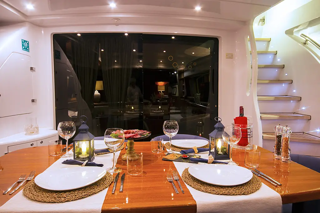 24M Deluxe Maiora Motoryacht, photograph 6