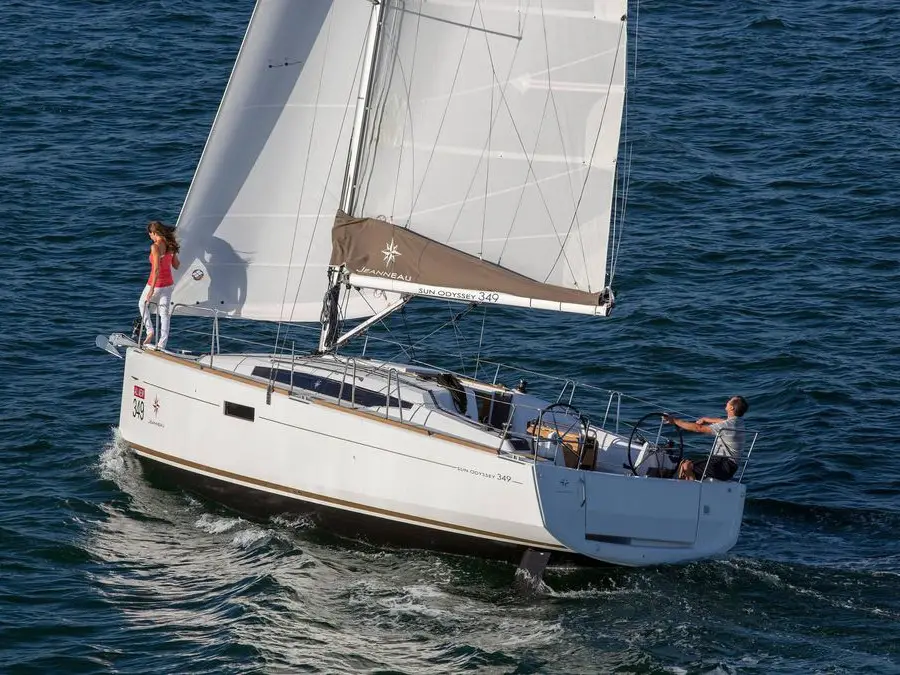 Escape, Sun Odyssey 54DS