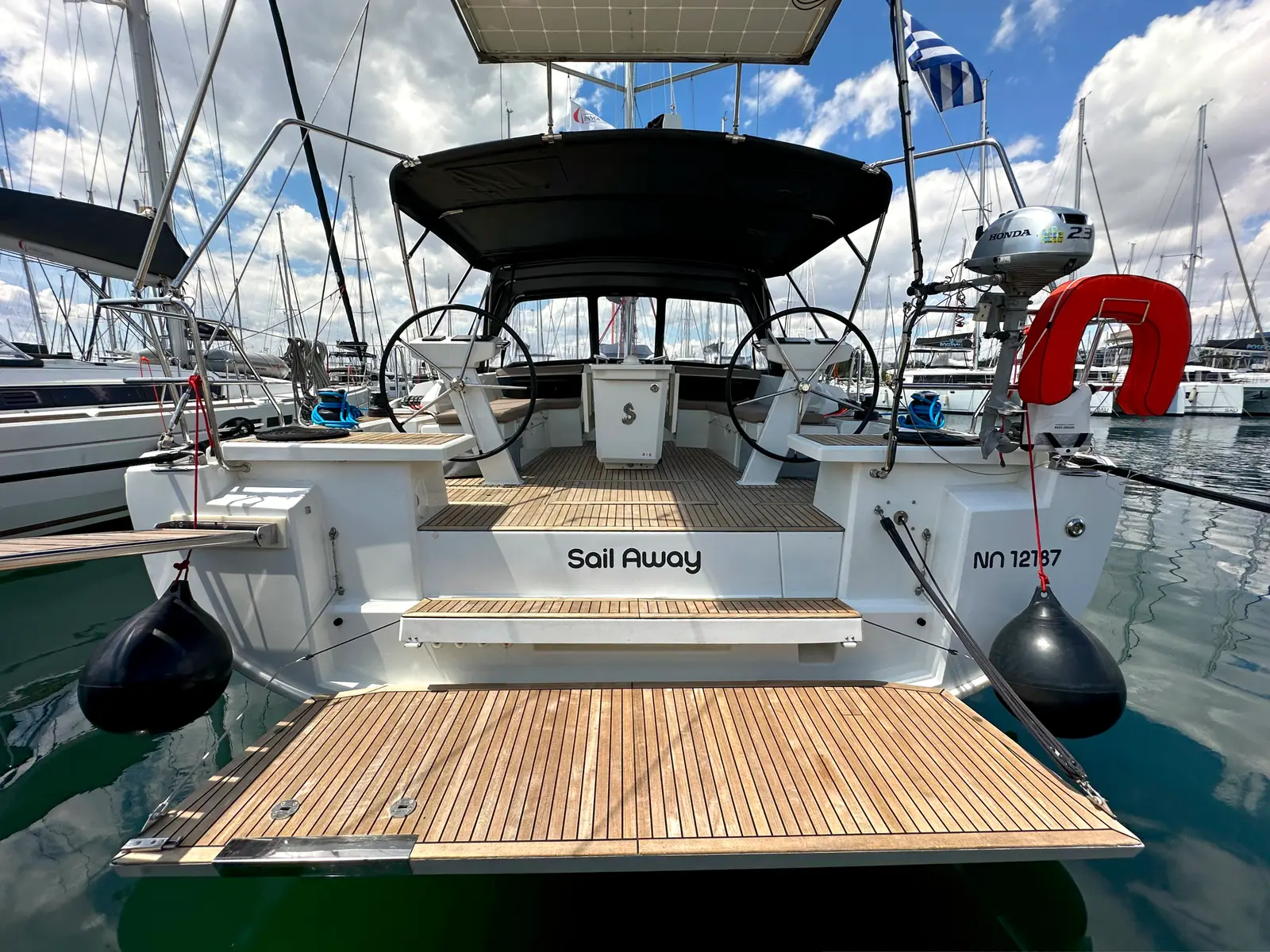 Sail Away (Refit 2025 - A/C - Electric Heads), Main image