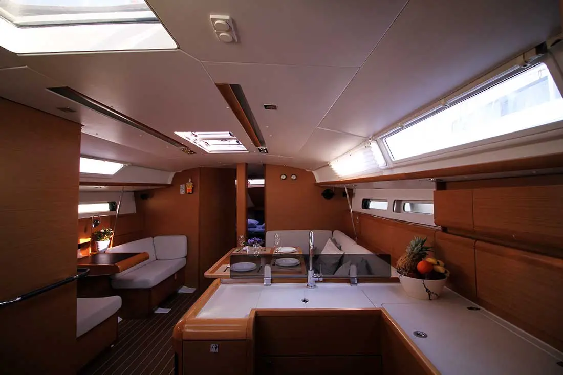 Lucky 7 - Refit 2021, photograph 12