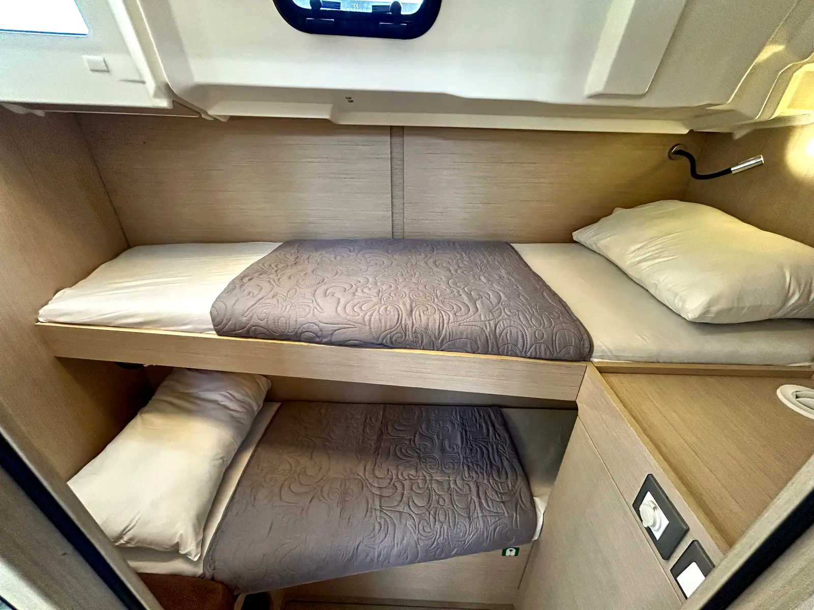 Capriccio (Refit 2025 - A/C - Generator - Electric Heads), foto 16