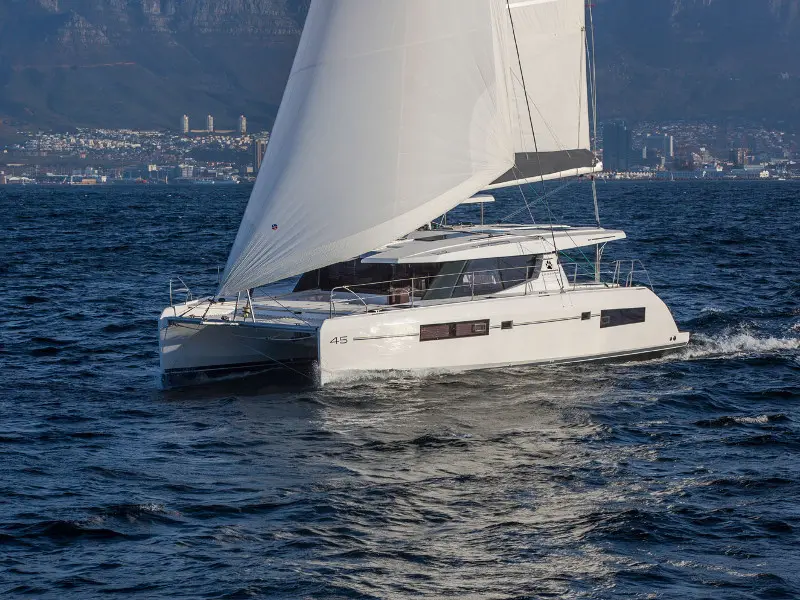 Moorings 4500L/10 Exclusive, Main image