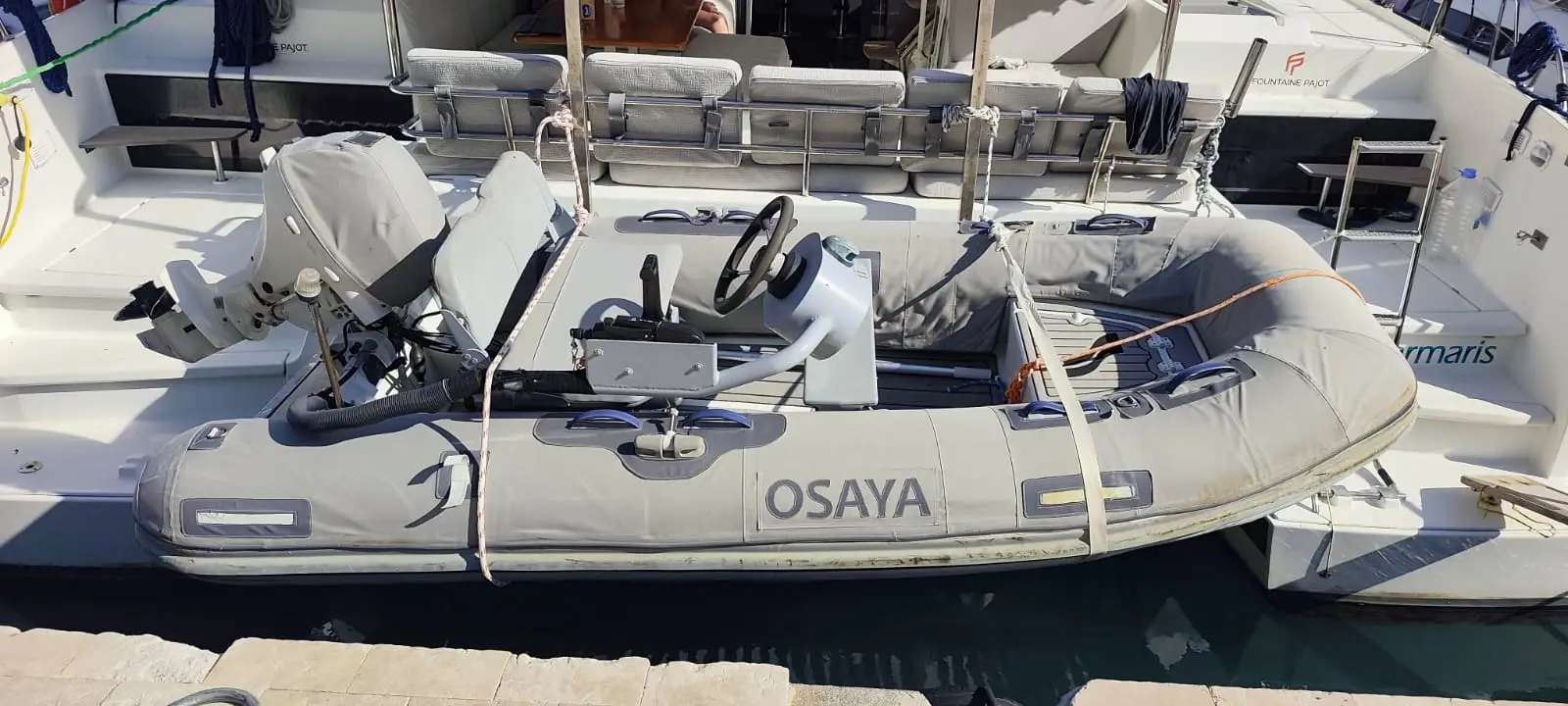Osaya, Dinghy image