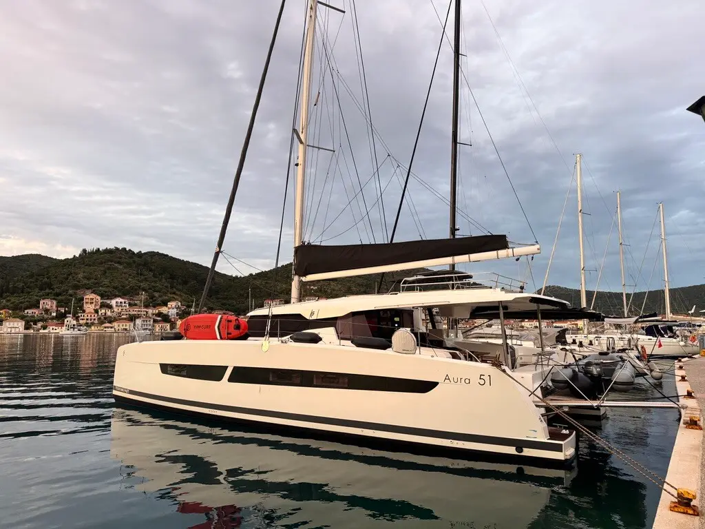 Breezer, Main image