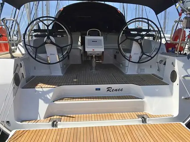 Renee, foto 2