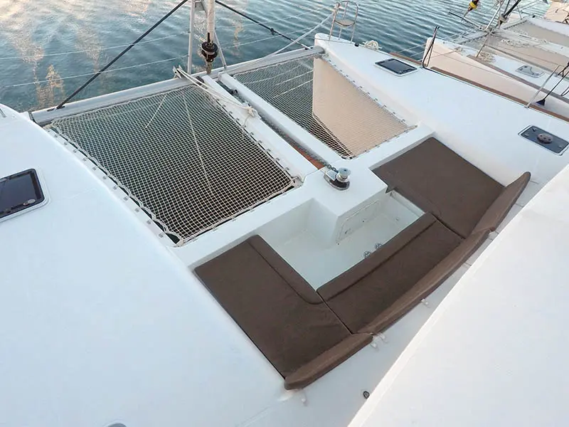Saelma, Lagoon 450 F