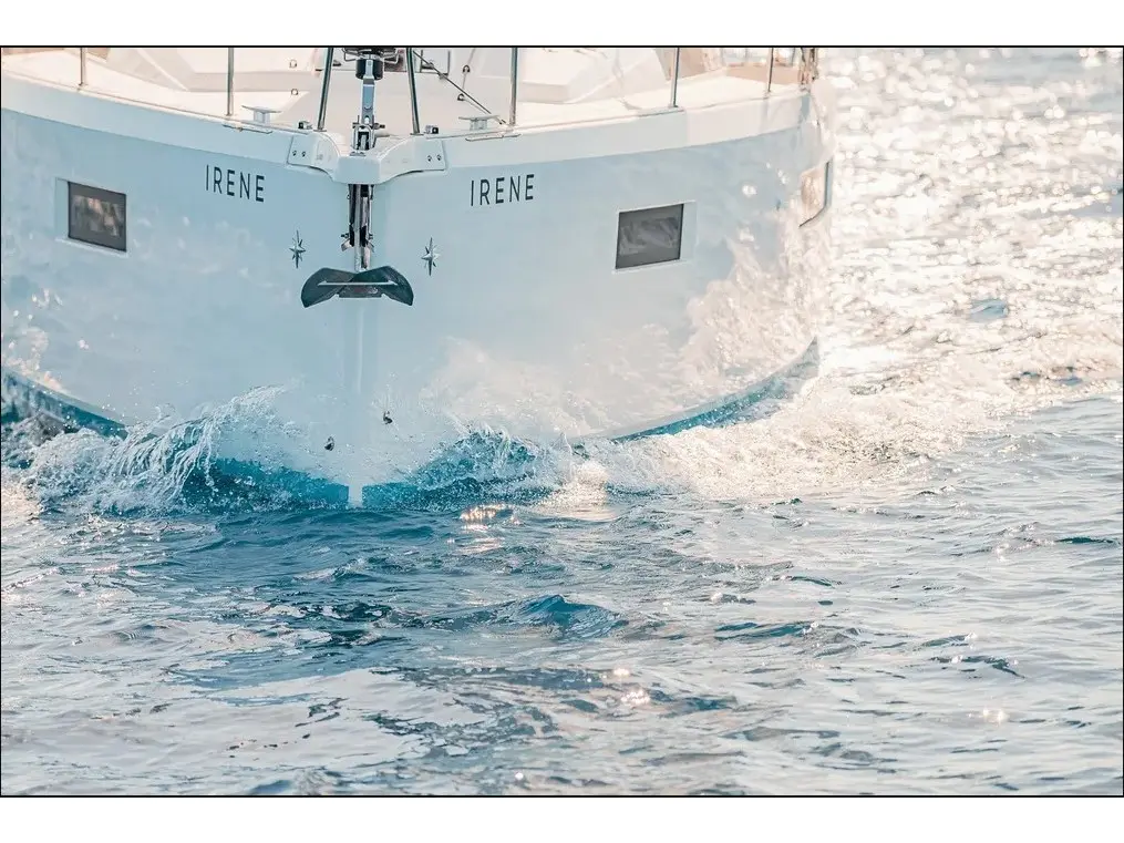 Irene, Main image