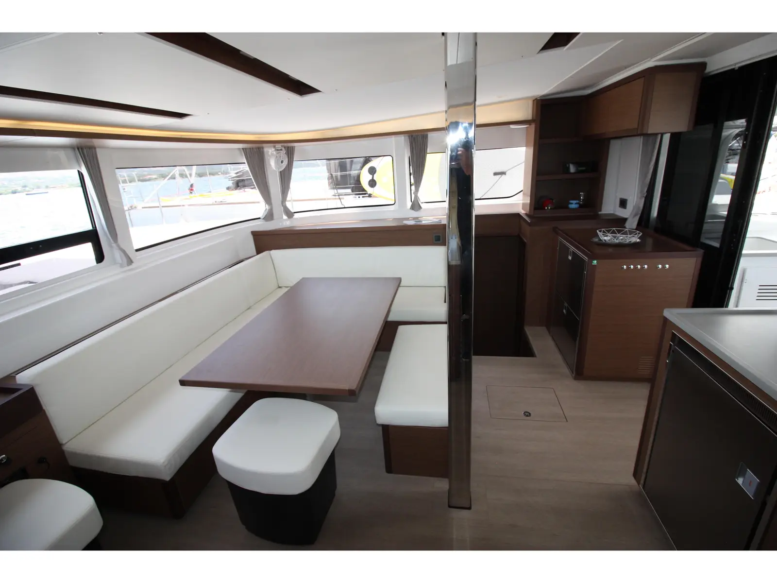 Westerlund (GND), Interior image
