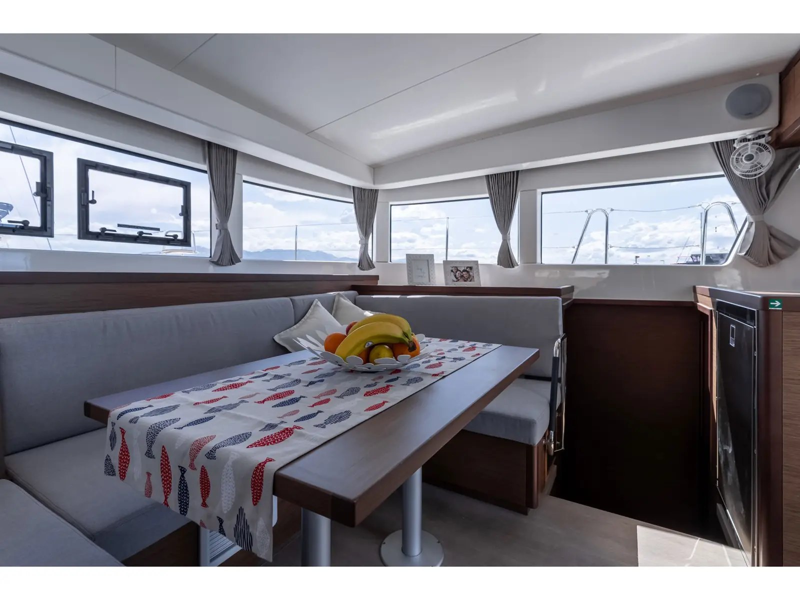 SAILOR MOON, Interior image