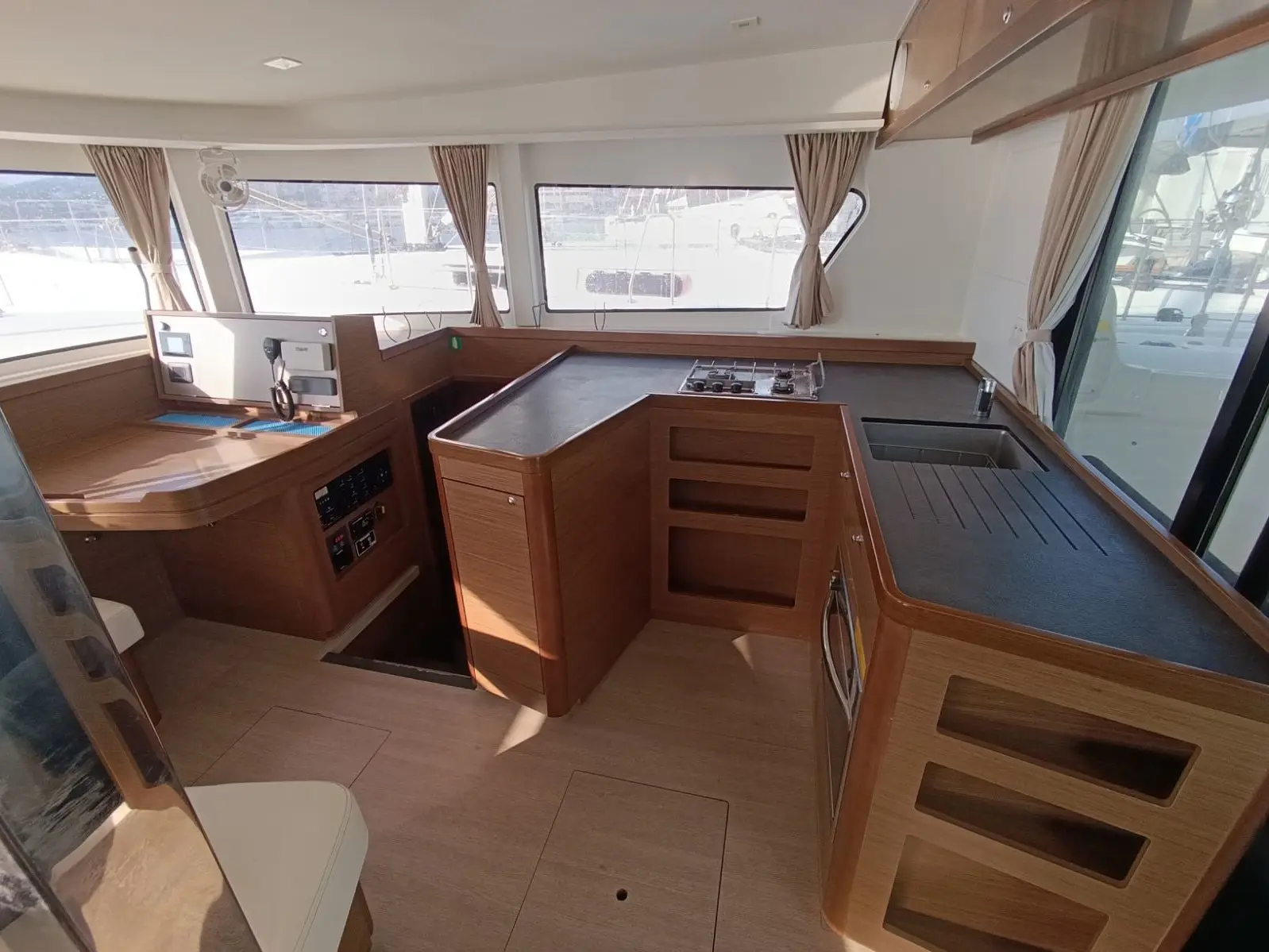 Neptune, Interior image
