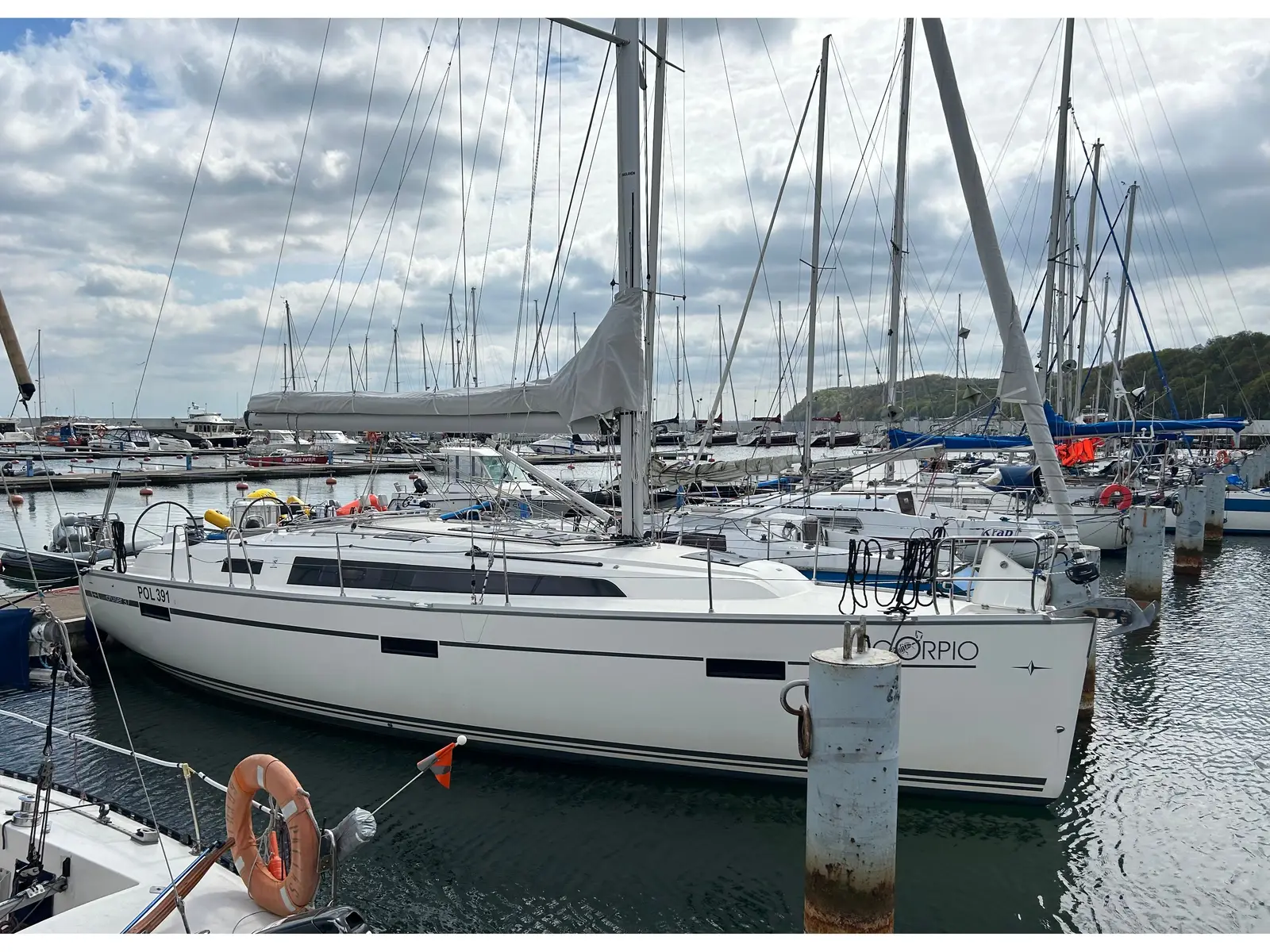 Scorpio, Bavaria 37 Cruiser