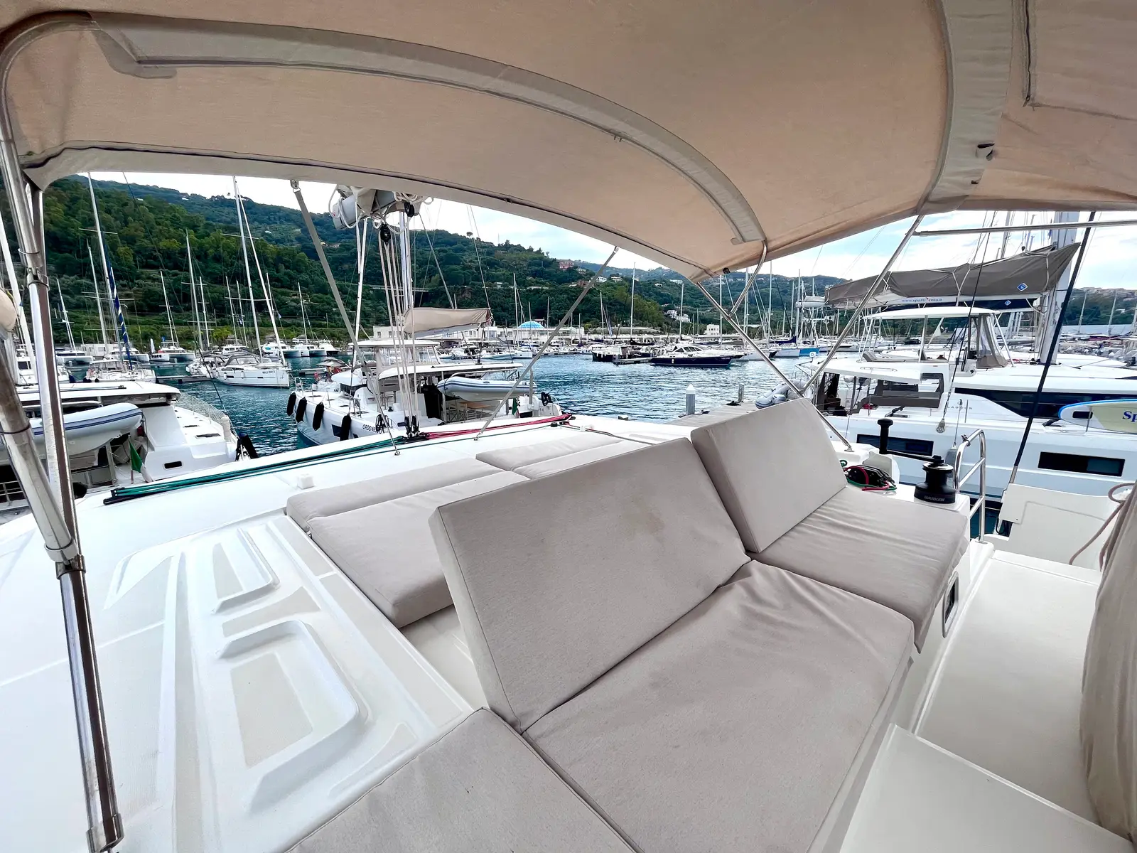 Baraonda - Comfort Line, Flybridge