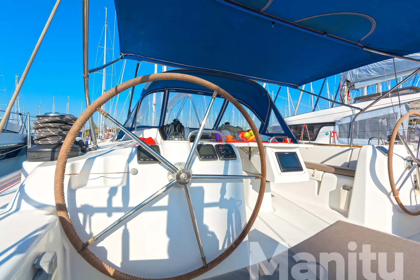Manitu, photograph 23