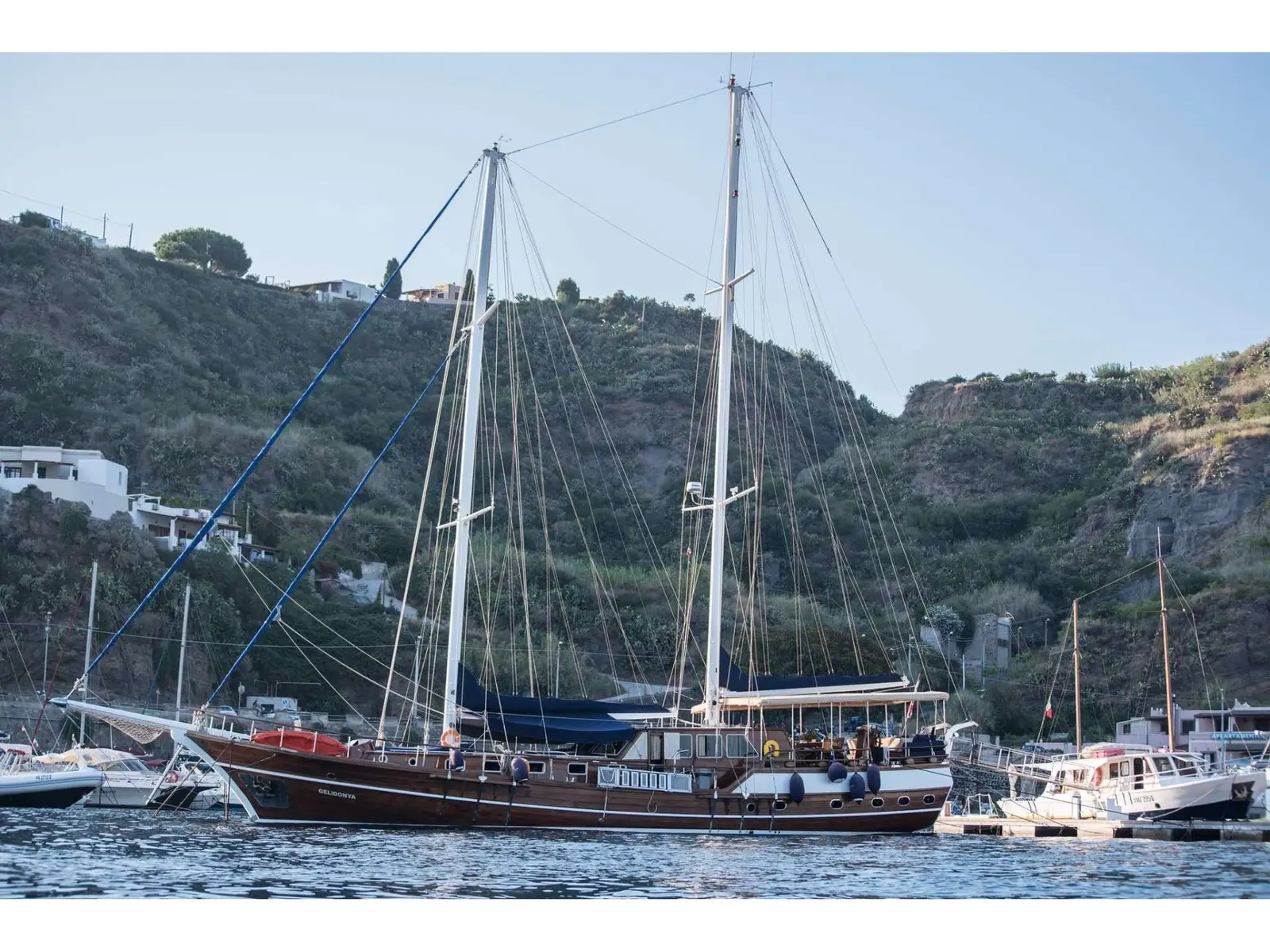 Gelidonya II, Main image