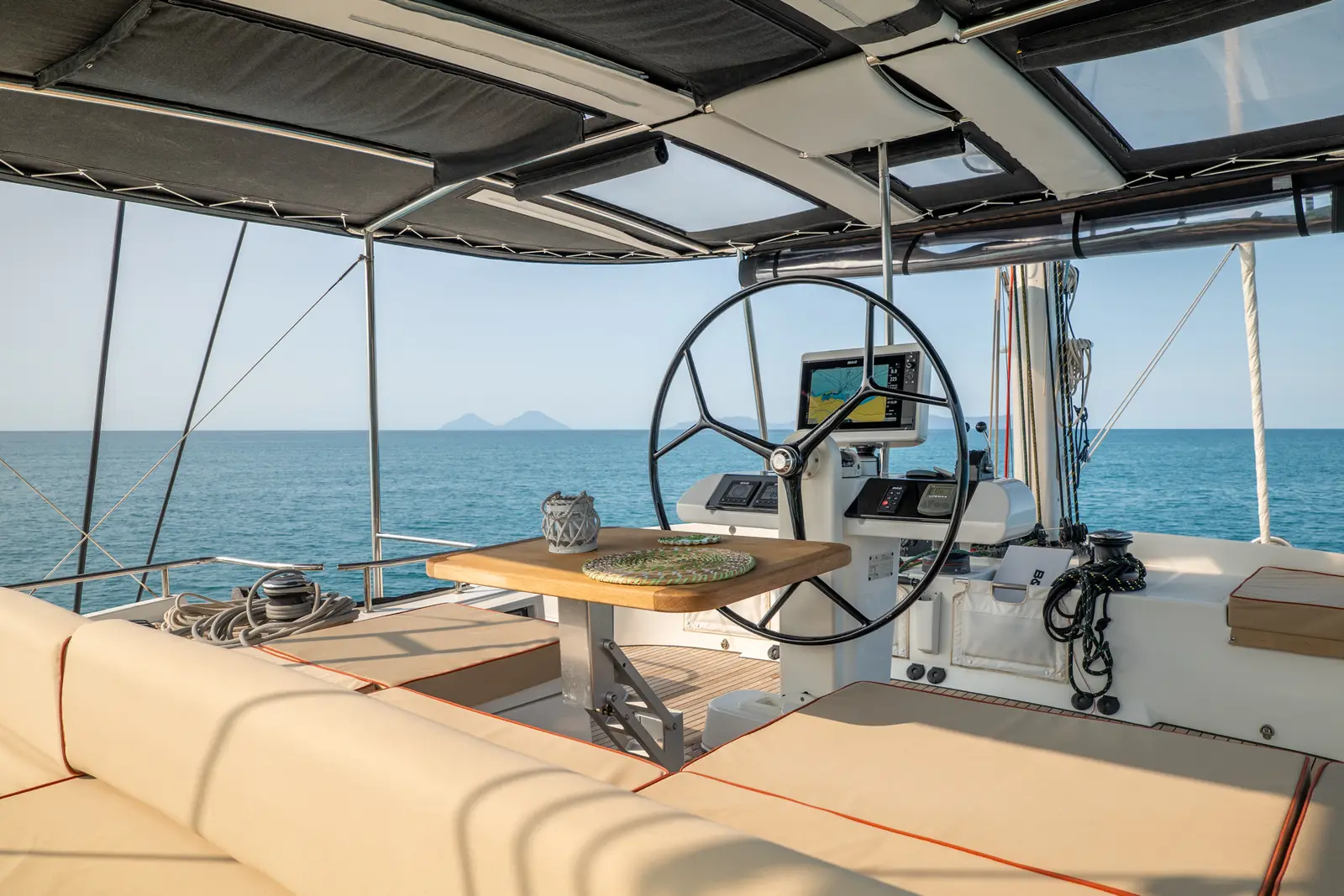 Fico - Premium line , Flybridge