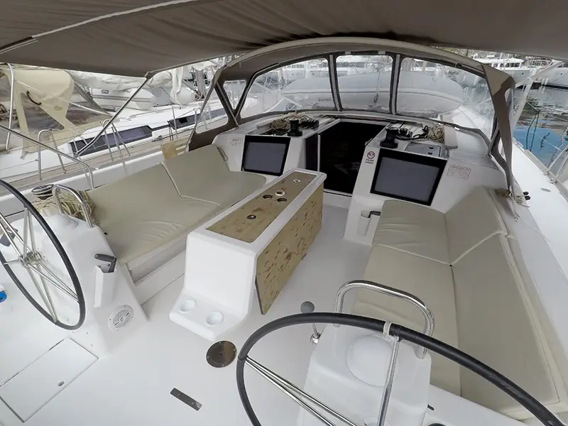 Almar, Dufour 460