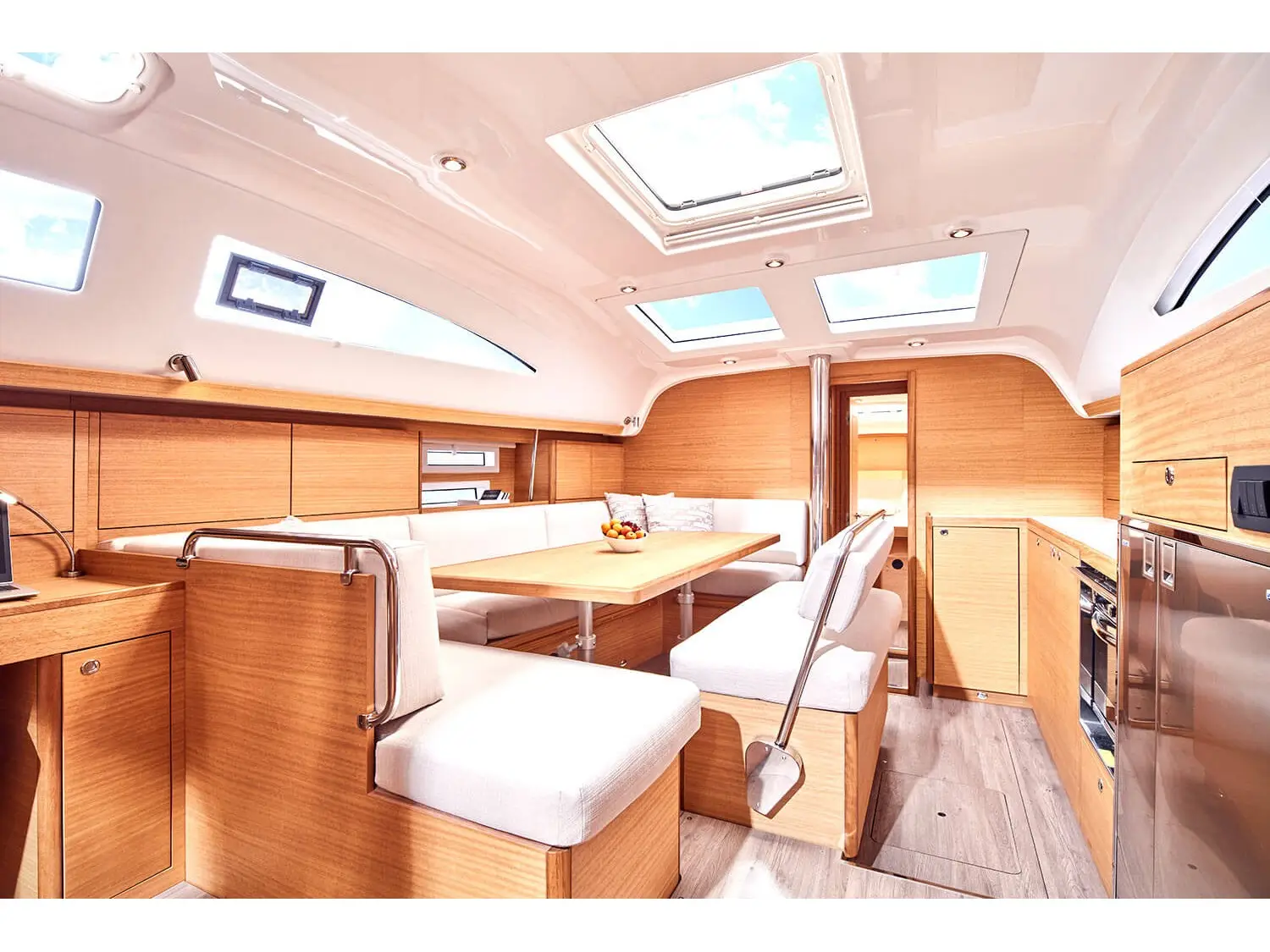 MOONLIGHT , Interior image