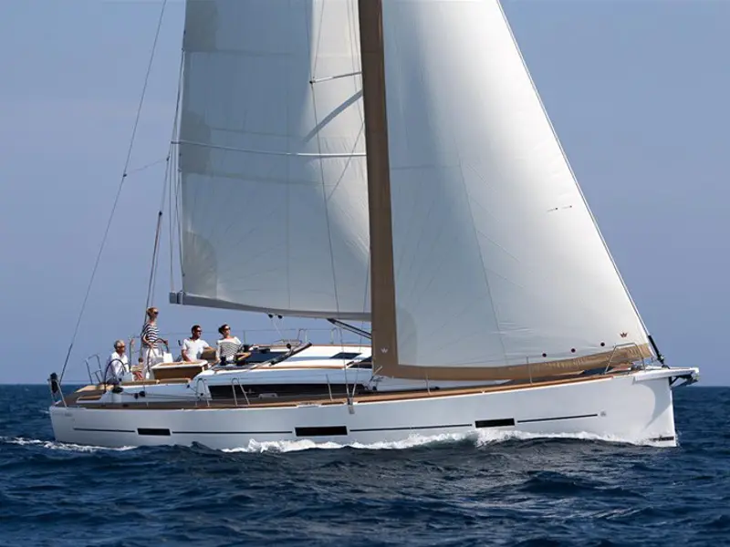 Get Lucky, Dufour 460 Grand Large