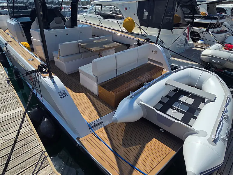 Gala, Pardo 38