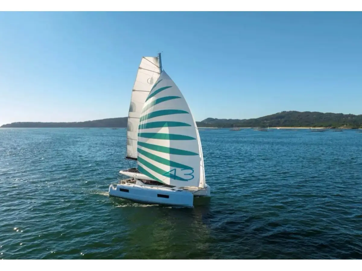 Calipso, Lagoon 43