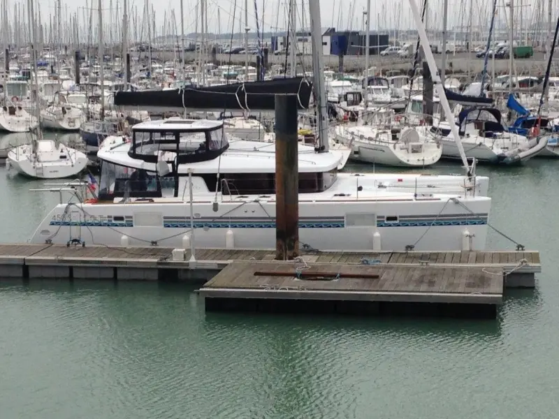 Toja, Ship / starbord / outside