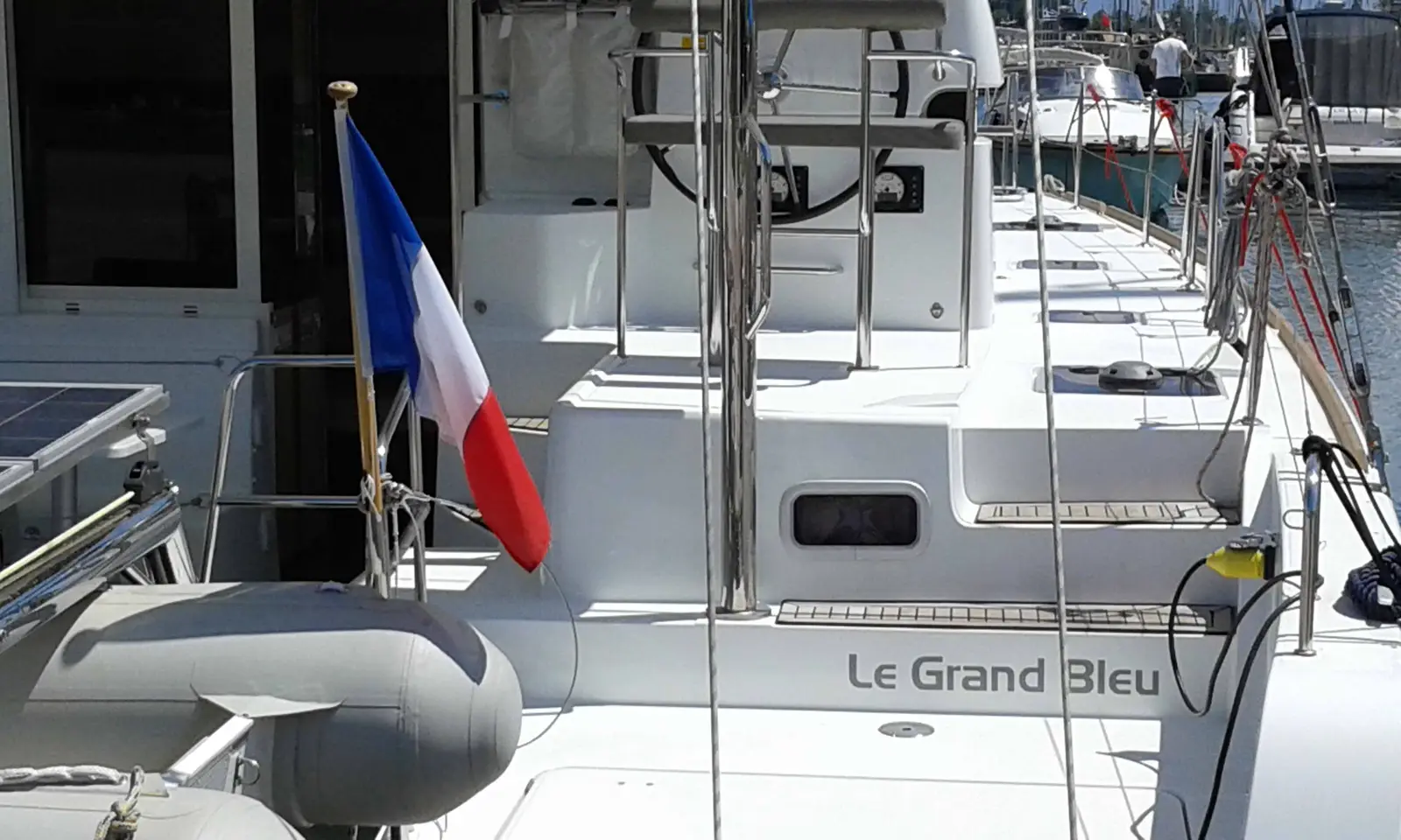 LE GRAND BLUE, photograph 5